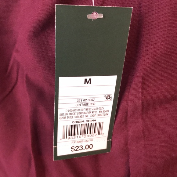 Bell Sleeve Crop Top in Burgundy - Picture 5 of 5